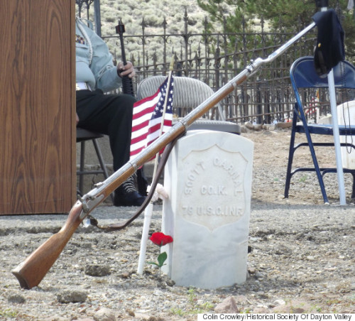 The grave of Private Scott Carnal.