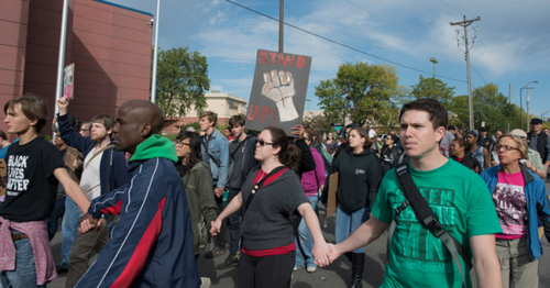 Black Lives Matter protest against St. Paul police brutality. Photo credit: Fibonacci Blue