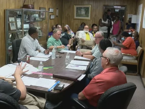 Residents in Vincent, Ala., crowded an emergency council meeting on Thursday as city officials decided to disband the local police force.