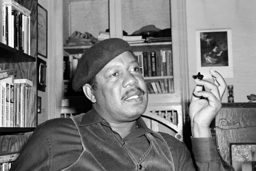 Novelist Ernest Gaines at home in San Francisco in April 121977. (AP file)