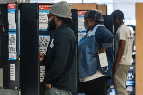 Georgia voters will return to the polls in December as the state's top two Senate candidates head to a runoff. (Megan Varner / Getty Images)