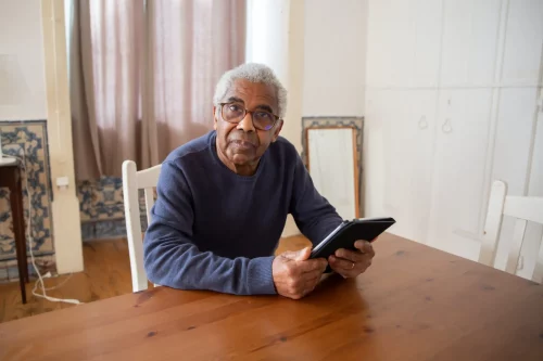 The older Black community may struggle with Alzheimer's and other neurological conditions because racism is a chronic stressor. (Kampus Production / Pexels)