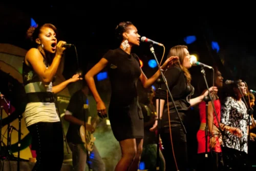 Women singers