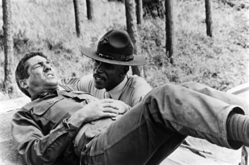 220207-louis-gossett-jr-al-0905-b2bc31 Richard Gere, left, and Louis Gossett Jr., in 'An Officer and A Gentlman' in 1982.Paramount / Courtesy Everett Collection