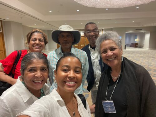 4032 Black family reunion
