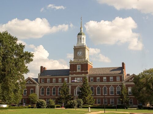 640px-Howard_University_Washington_DC_-_Founders_Library